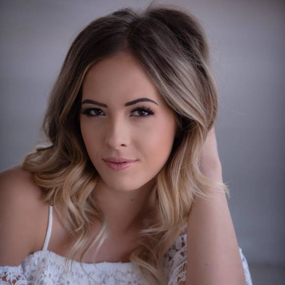 _laurenbethel